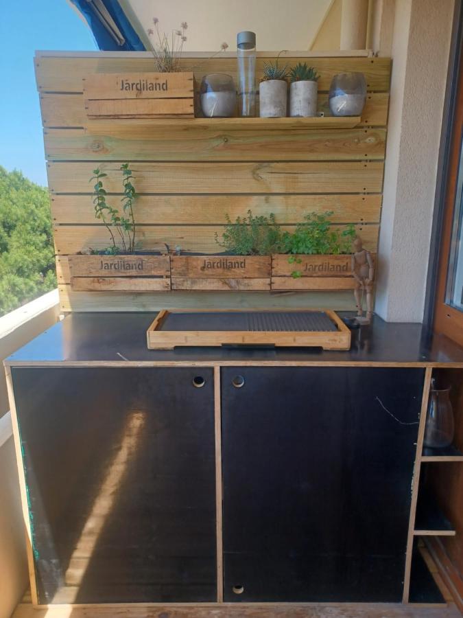 Superbe Appartement A 100M De La Mer, Et A Cote De La Base Nature Fréjus المظهر الخارجي الصورة