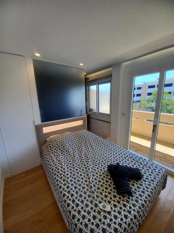 Superbe Appartement A 100M De La Mer, Et A Cote De La Base Nature Fréjus المظهر الخارجي الصورة